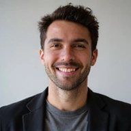 Imagen de perfil de un desarrollador principal